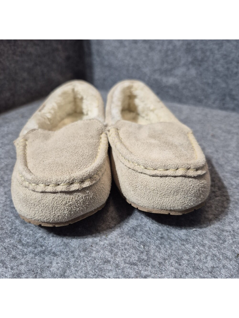 Stars Above Suede Moccasin Slippers Youth Size 5